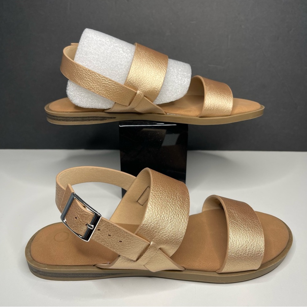 Journee Collection Tan Women's Sandals - Picture 2 of 7